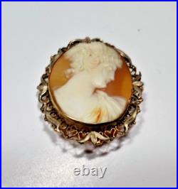 10K Gold Exquisite Shell Cameo Brooch/Pendant Antique Victorian Hand Carved