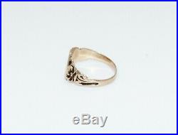 1880's Antique Victorian 14K Gold Hand Engraved Signet Ring 3 Grams Size 7 1/2
