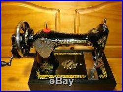 1912 Antique Singer Sewing Machine Model 28 Victorian , Hand Crank, Serviced