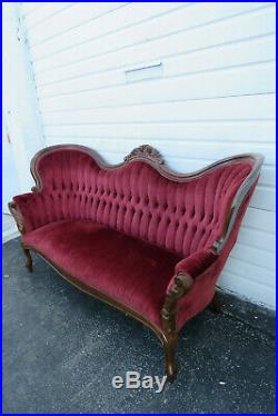 1940s Victorian Style Mahogany Hand Carved Sofa Couch 9899
