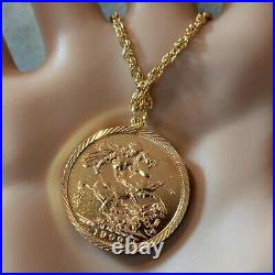 9 ct GOLD second hand Victorian full sovereign & chain