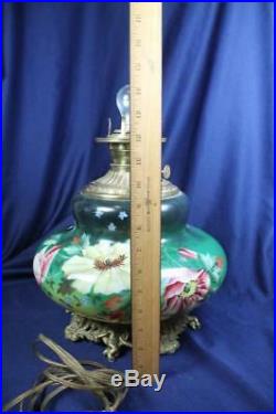 ANTIQUE VICTORIAN EMERALD GREEN HAND FLORAL PAINTED GWTW 22 LAMP as is