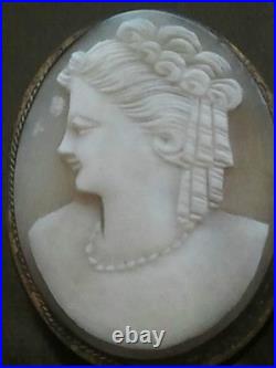 ANTIQUE VICTORIAN SHELL CAMEO HAND CARVED LADY PIN BROOCH Vtg