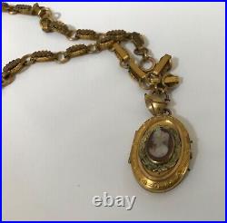 ANTIQUE Victorian Gold-Plated Locket withCameo and Gold-Plated Hand-Made Chain 22