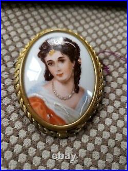 ANTIQUE Vntg Jewelry FRENCH Limoges Hand Painted PORTRAIT Brooch Victorian Girl