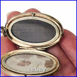 ANTQ Victorian Oval Mourning Locket Taille D'Epargne Enamel Hand Engraved Covers