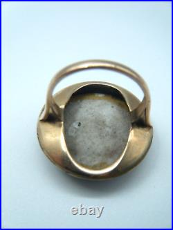 Antique 14k Gold Ring with Hand Painted Victorian Child 8.71 g