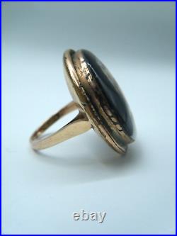 Antique 14k Gold Ring with Hand Painted Victorian Child 8.71 g