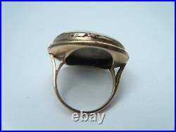 Antique 14k Gold Ring with Hand Painted Victorian Child 8.71 g