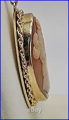Antique 14k OVER 14 GRAMS Victorian Hand Carved Shell Cameo Yellow Gold