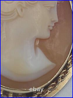 Antique 14k OVER 14 GRAMS Victorian Hand Carved Shell Cameo Yellow Gold