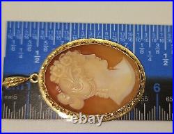 Antique 14k OVER 14 GRAMS Victorian Hand Carved Shell Cameo Yellow Gold