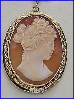 Antique 14k OVER 14 GRAMS Victorian Hand Carved Shell Cameo Yellow Gold