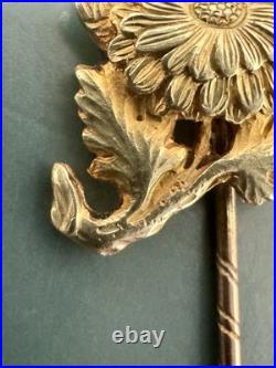 Antique 18K Gold Floral Stick Pin Chrysanthemum Victorian Hand Engraved 2.2g Antique 18K Gold Floral Stick Pin Chrysanthemum Victorian Hand Engraved 2.2g