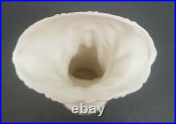 Antique Bennington Pottery Parian Ware Porcelain Victorian Hand Vase 6-1/2 Fern