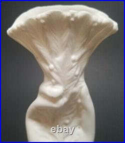 Antique Bennington Pottery Parian Ware Porcelain Victorian Hand Vase 6-1/2 Fern