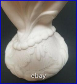 Antique Bennington Pottery Parian Ware Victorian Hand Vase 8-1/4 CATTAILS TULIP