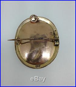 Antique Cherub Brooch Victorian 15ct gold mount hand painted porcelain pendant
