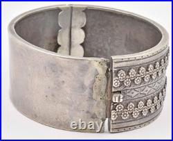 Antique EUROPEAN Solid Silver Hand made Victorian Ladies Bangle bracelet 7.5