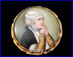 Antique Hand-Painted Porcelain NOBLE WOMAN PORTRAIT Round Pin Brooch Pendant