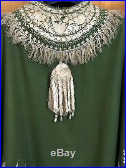 Antique Kashmir Victorian Style Hand Embroidery Cape Shawl On Pashmina