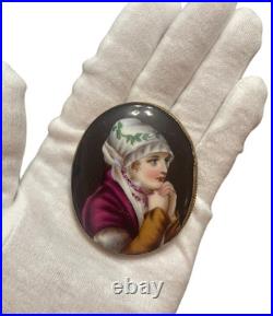 Antique Large Victorian Portrait brooch hand Painted Girl BEAUTIFUL DETAIL