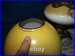 Antique Oil/kerosene Lamp Electrified Gwtw Hand Painted Ball Shade Clear Chimney