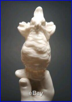 Antique Parian Ware Porcelain Figurine Victorian Hand Spill Vase Holding Bird 7