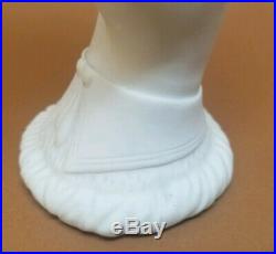 Antique Parian Ware Porcelain Staffordshire Victorian Hand Spill Vase Urn 8-7/8