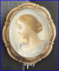 Antique Victorian 10K Gold Hand Painted Lady Portrait Brooch 9.58 grams