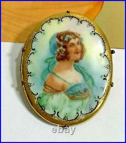 Antique Victorian 19 Century Hand Painting On Porcelain Gold Plated Brooch