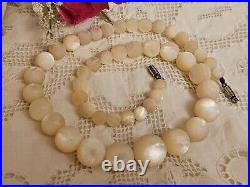 Antique Victorian BALAMUTI Mother-of-Pearl MOP Hand Carved Beads Necklace RARE