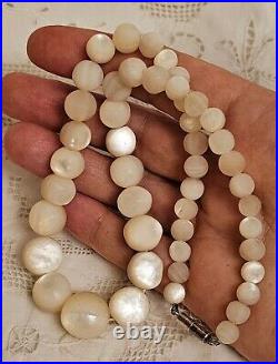 Antique Victorian BALAMUTI Mother-of-Pearl MOP Hand Carved Beads Necklace RARE
