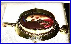 Antique Victorian Cameo Pendant Portrait 9k Gold Hand Painted Porcelain Brooch