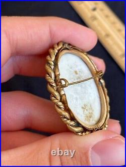 Antique Victorian Cameo Portrait Hand Painted Porcelain Gold 2 Brooch Pin 1870s