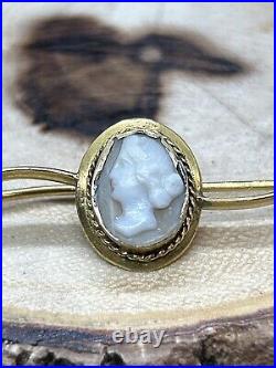 Antique Victorian Era 14k Gold Cameo Brooch Hand Carved Coral/Carnelian