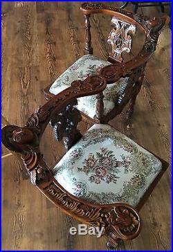 Antique Victorian Era Hand Carved Wooden tête-à-tête Courting Bench Seat Chair