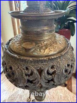 Antique Victorian Gone With The Wind Parlor Banquet Lamp Hand Painted NICE