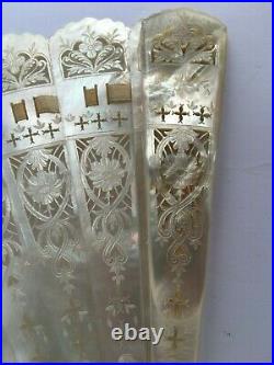 Antique Victorian Hand Carved / Pierced Mother Of Pearl Brise Fan