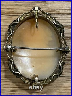 Antique Victorian Hand Carved Woman Cameo Shell Broach/Pendant Civil War Era