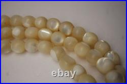 Antique Victorian Hand Made Mother Of Pearl Beads Necklace 70,2 Grams/