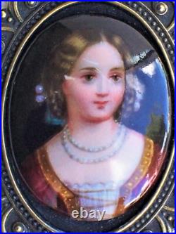 Antique Victorian Hand Painted Porcelain Cameo Pendant