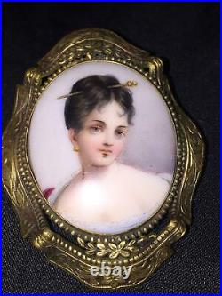 Antique Victorian Hand Painted Porcelain Portrait Brooch Cameo Ornate Gold Pin
