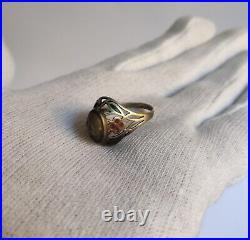 Antique Victorian Memento Mori Silver Ring With Hand Carved Skull Stone-19th C