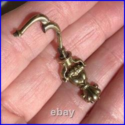 Antique Victorian Screw-Locking Figa Hand Swivel Dog Clip Clasp