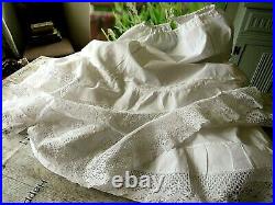 Antique Victorian/edwardian Lace & Hand Embroidered Ladies Petticoat/tiered