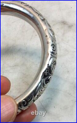 Antique Vintage Victorian Sterling Silver Hand Chased Donut Bangle Bracelet