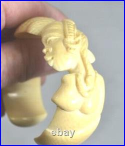 Antique hand carved cuff braclet two African heads man woman 19th c original