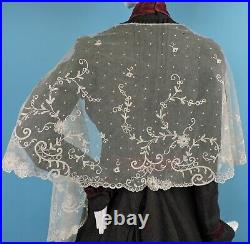 Beautiful Antique Victorian Hand Made Tambour Lace Skirt Flounce For Dress