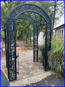 Beautiful Hand Made Cast And Tubular Steel Entry Trellis Bet56